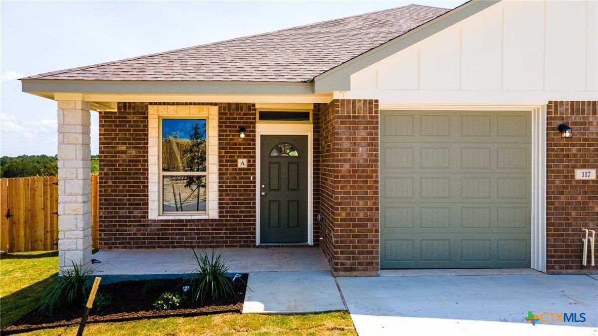 117 Leon Lane. Copperas Cove, TX 76522