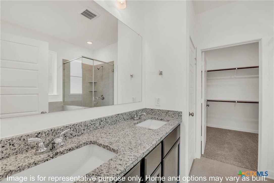 711 James Parker Circle. Killeen, TX 76542