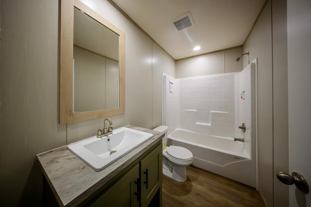 107 Callie Ln. Gun Barrel City, TX 75156