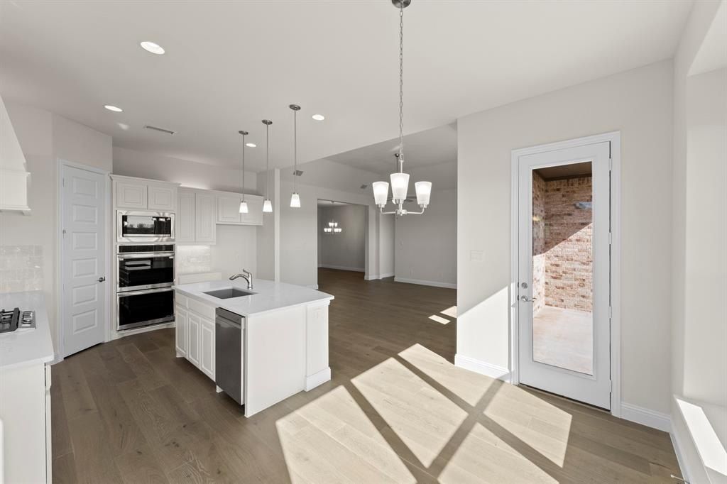 1328 David Drive. Anna, TX 75409