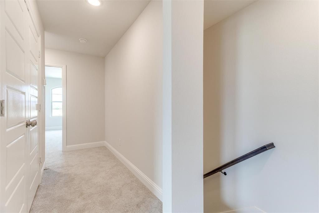 1533 Homeplace Circle. Mansfield, TX 76063