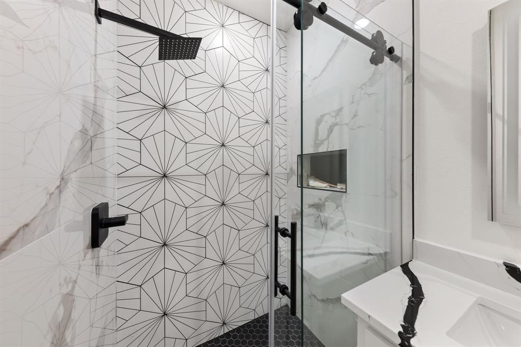 315 Windjammer Road. Gun Barrel City, TX 75156