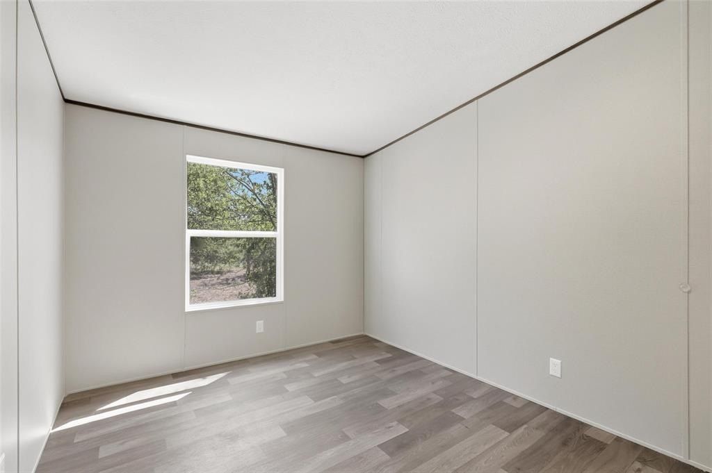 8908 Jeanes Lane. Alvarado, TX 76009