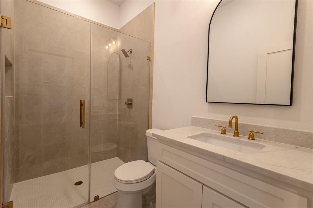 2900 8Th Avenue. Fort Worth, TX 76110