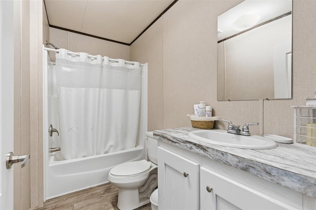 7553 Hutcheson Hill Road. Springtown, TX 76082