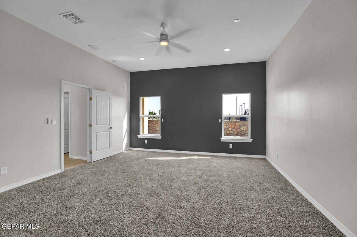 6933 Levee Circle. El Paso, TX 79932