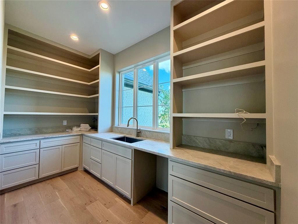 113 Lana Garden Way. Waxahachie, TX 75165