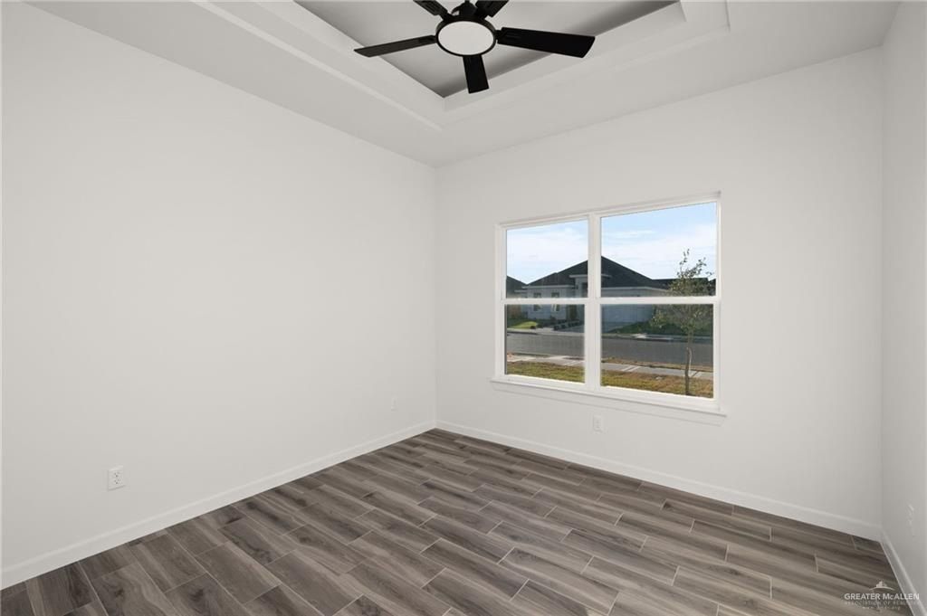 6108 N Rayo Del Sol Street. Edinburg, TX 78542