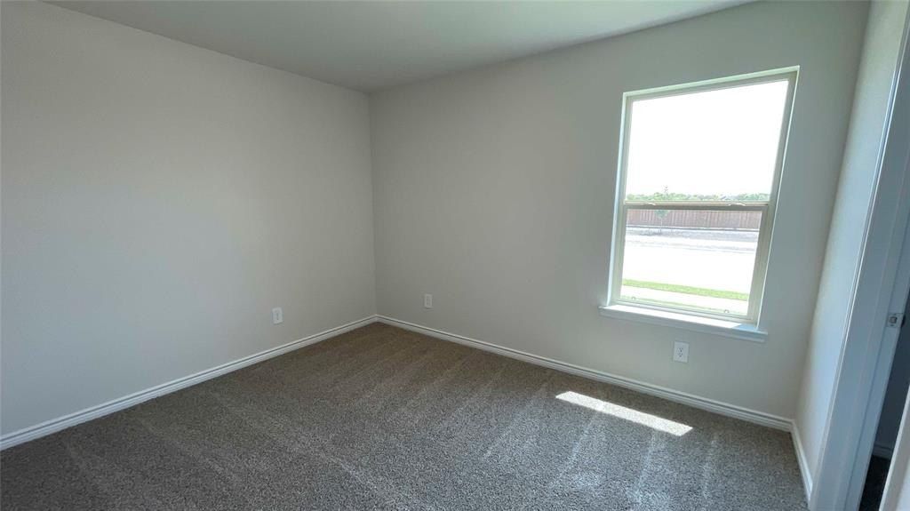 560 Clear Rain Street. Lavon, TX 75166