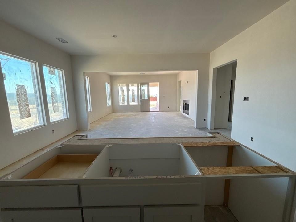 2300 Shamrock Lane. Weatherford, TX 76087