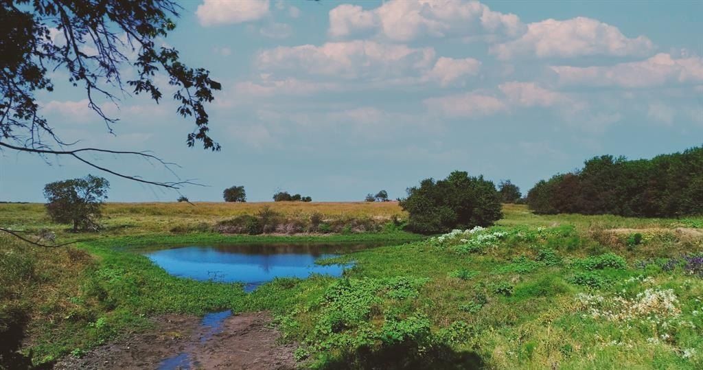 0000 Interstate 35. Milford, TX 76670