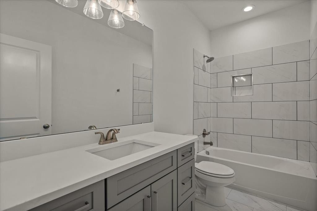 3250 Willow Road. Celeste, TX 75423