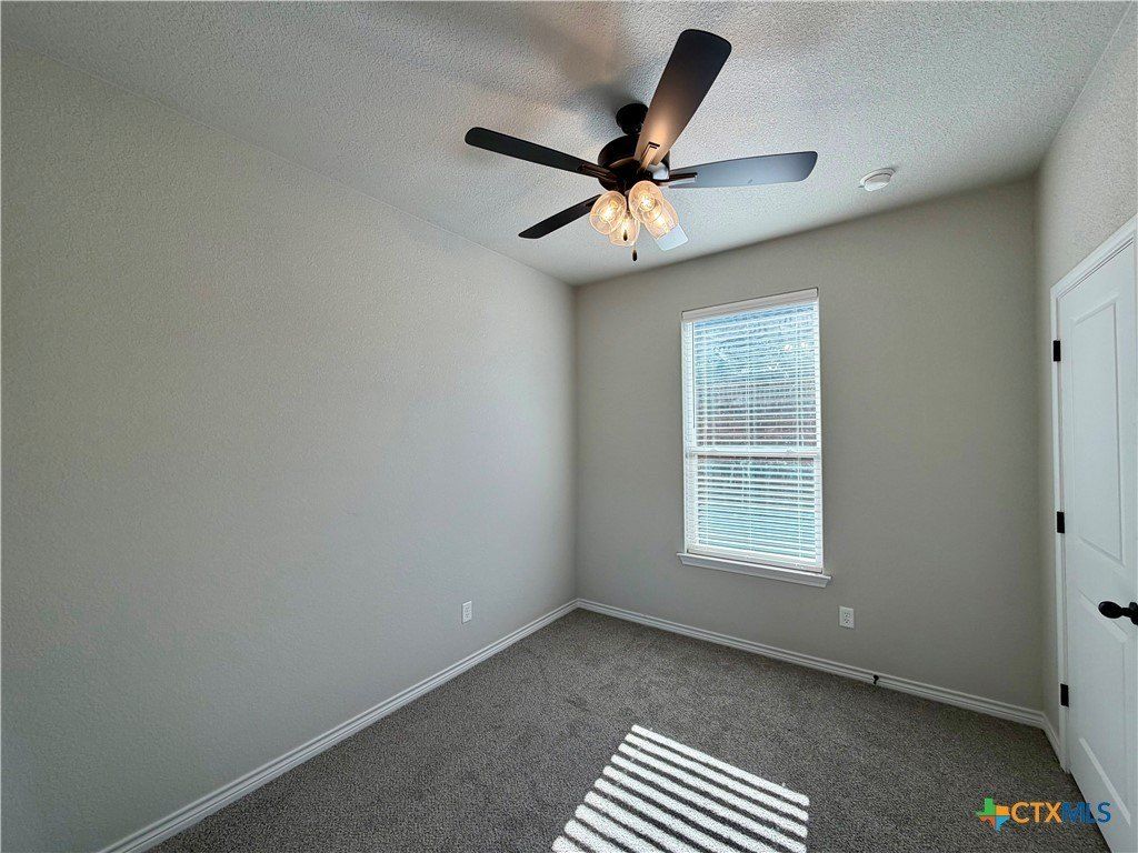 2576 Settlers Oak Drive. Belton, TX 76513