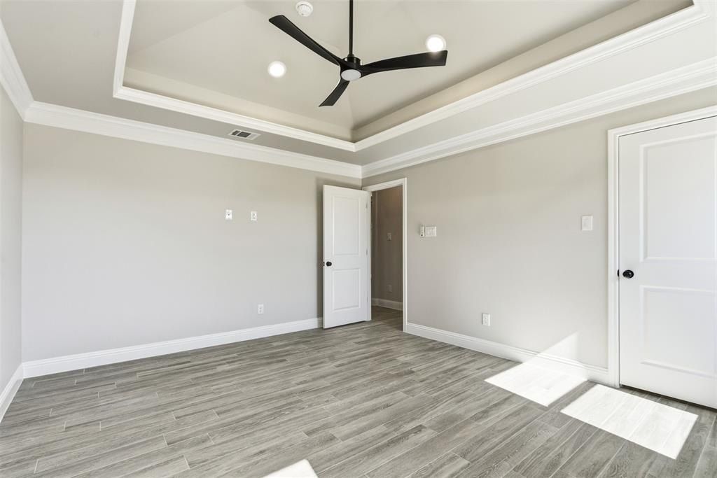 306 Sun Flower Court. Tolar, TX 76476