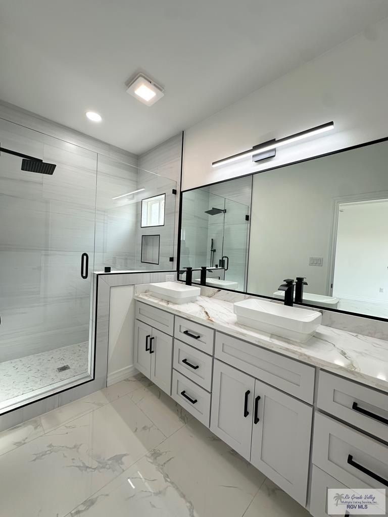 2014 Peace Dr. La Feria, TX 78559