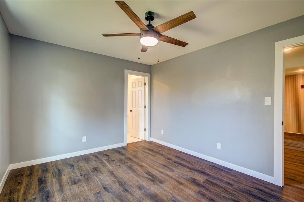 520 N 1St Street. Point, TX 75472