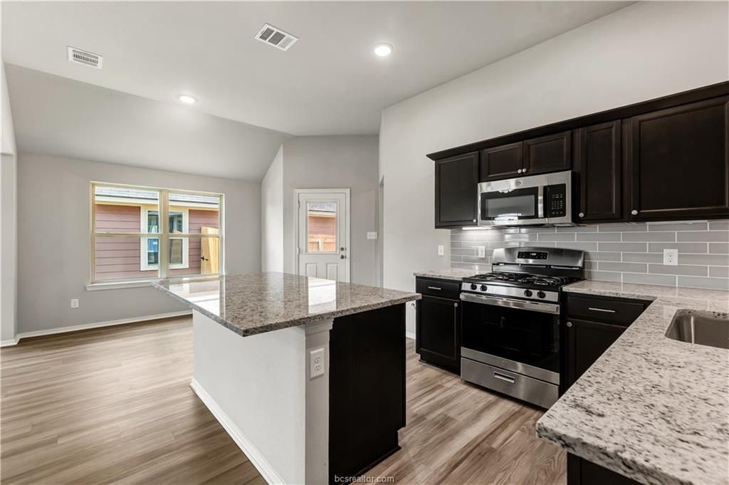 2787 Buccaneer Trail. Bryan, TX 77803