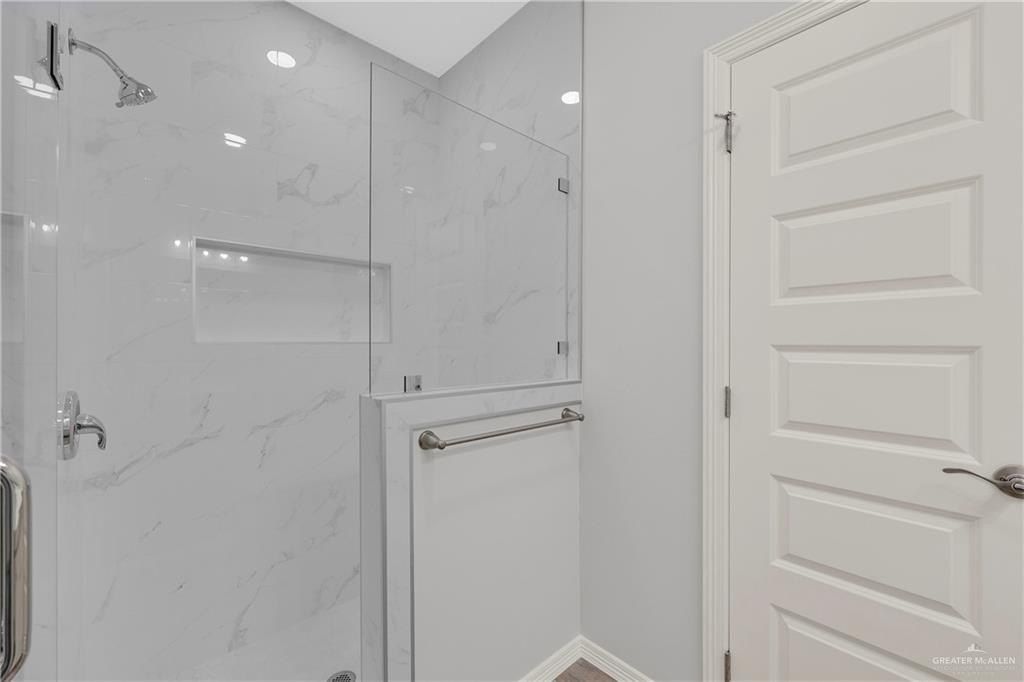 429 Serg Loop. Alamo, TX 78516