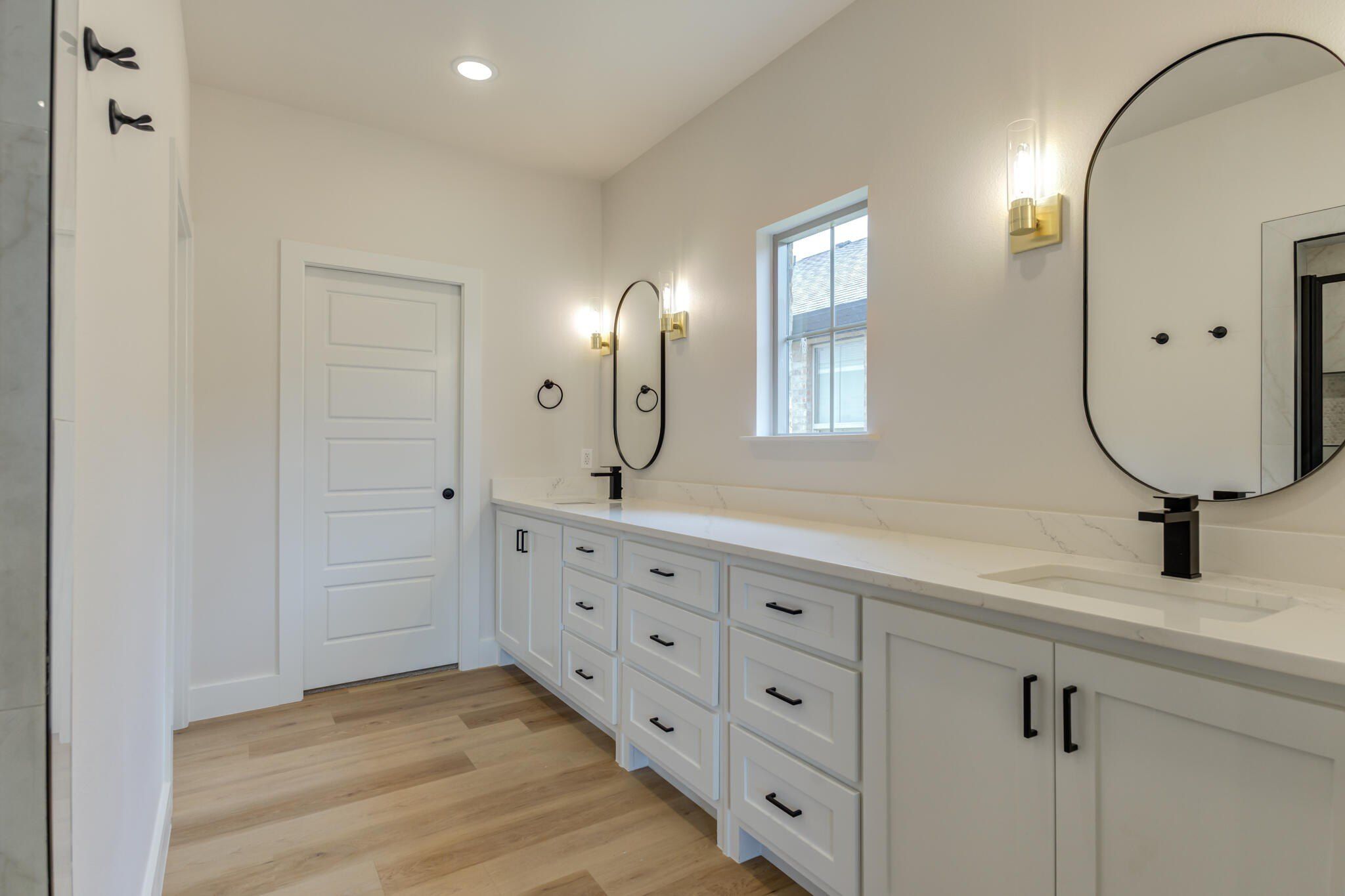 6913 13Th Street. Lubbock, TX 79416