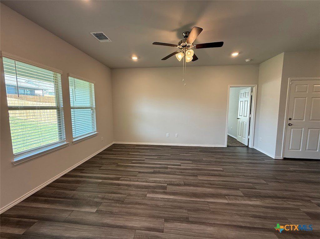 1426 Piedmont Street. Temple, TX 76504