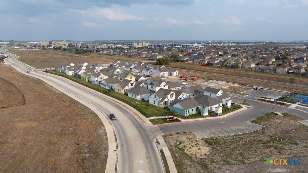 2107 Hofstaat. New Braunfels, TX 78130