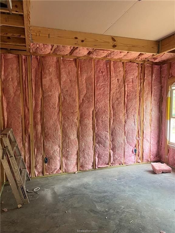 513 Hall Street. Bryan, TX 77803