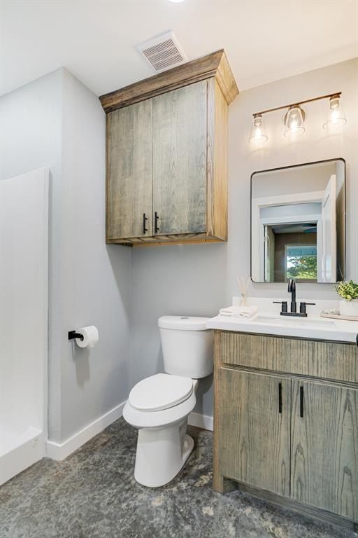 120 10Th Ne. Paris, TX 75460