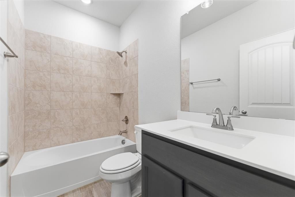 2041 Kelva Drive. Haslet, TX 76052