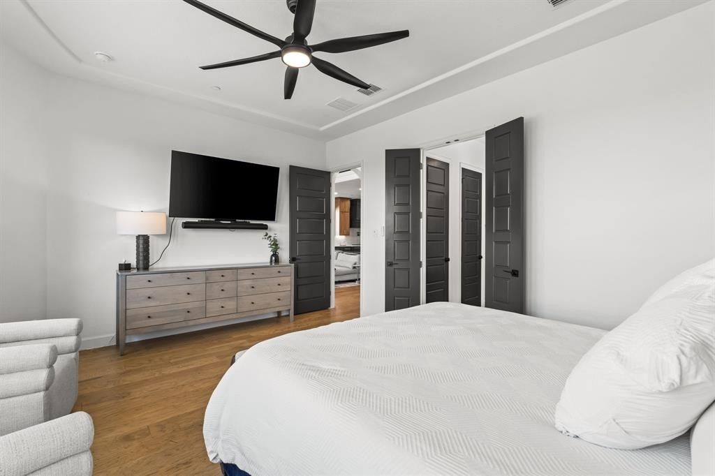 8736 Edgewater Drive. The Colony, TX 75056