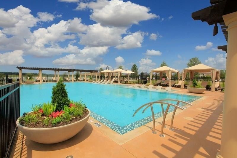 1416 Isle Cove Drive. Arlington, TX 76005