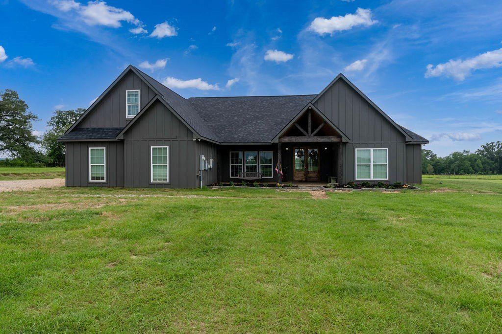 12050 Cr 4331. Larue, TX 75770