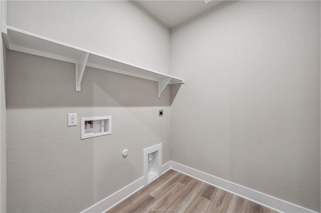 6408 Raleigh Loop. College Station, TX 77845