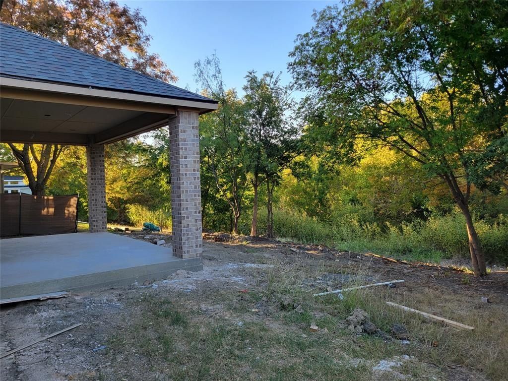 8319 Deep Green Drive. Dallas, TX 75249