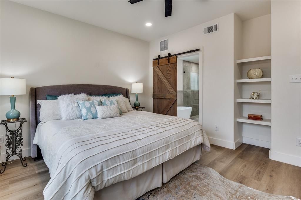 1409 Doyle Avenue. Dallas, TX 75203