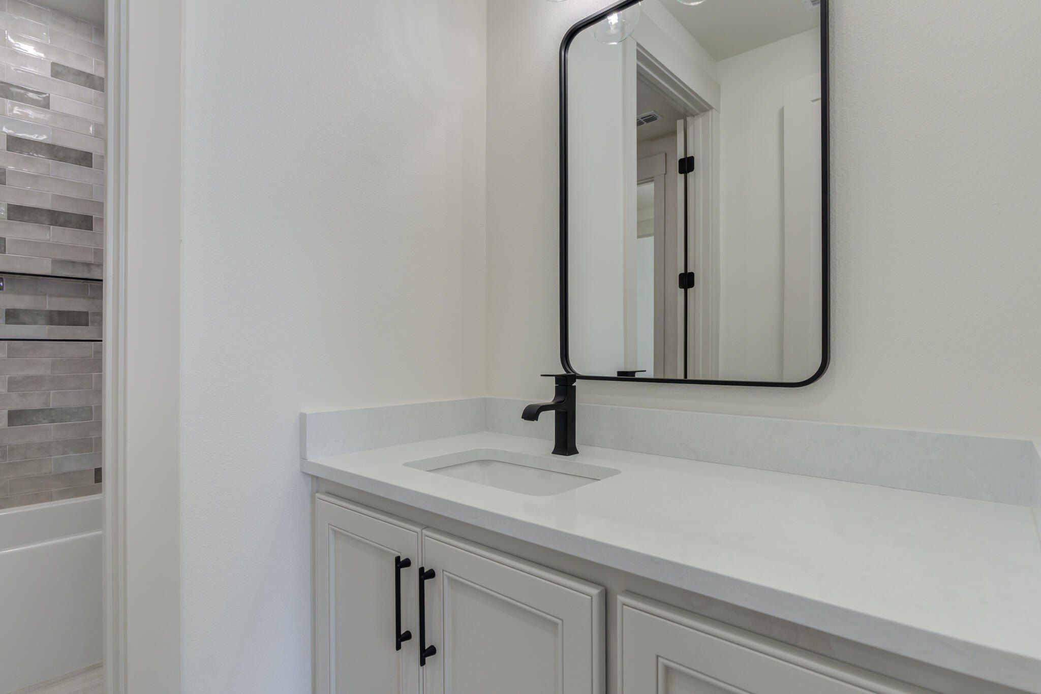 15014 Orlando Avenue. Lubbock, TX 79423