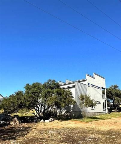 301 Knights Row. Horseshoe Bay, TX 78657