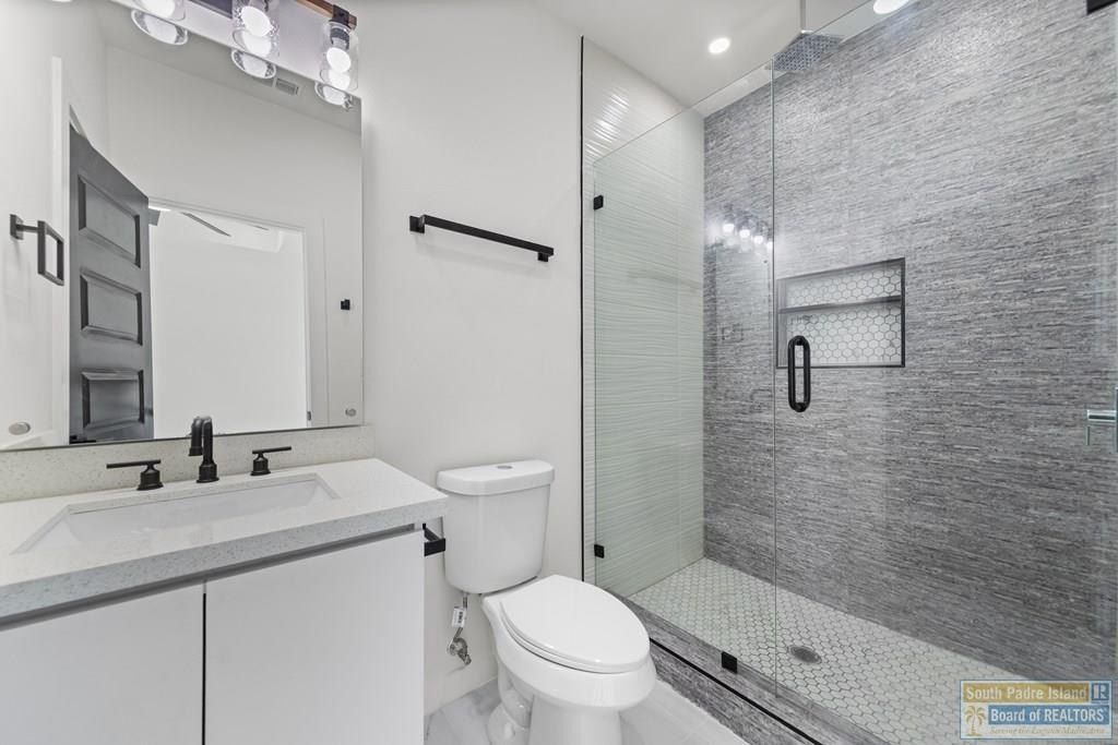 2332 Dorcas Circle. Brownsville, TX 78521