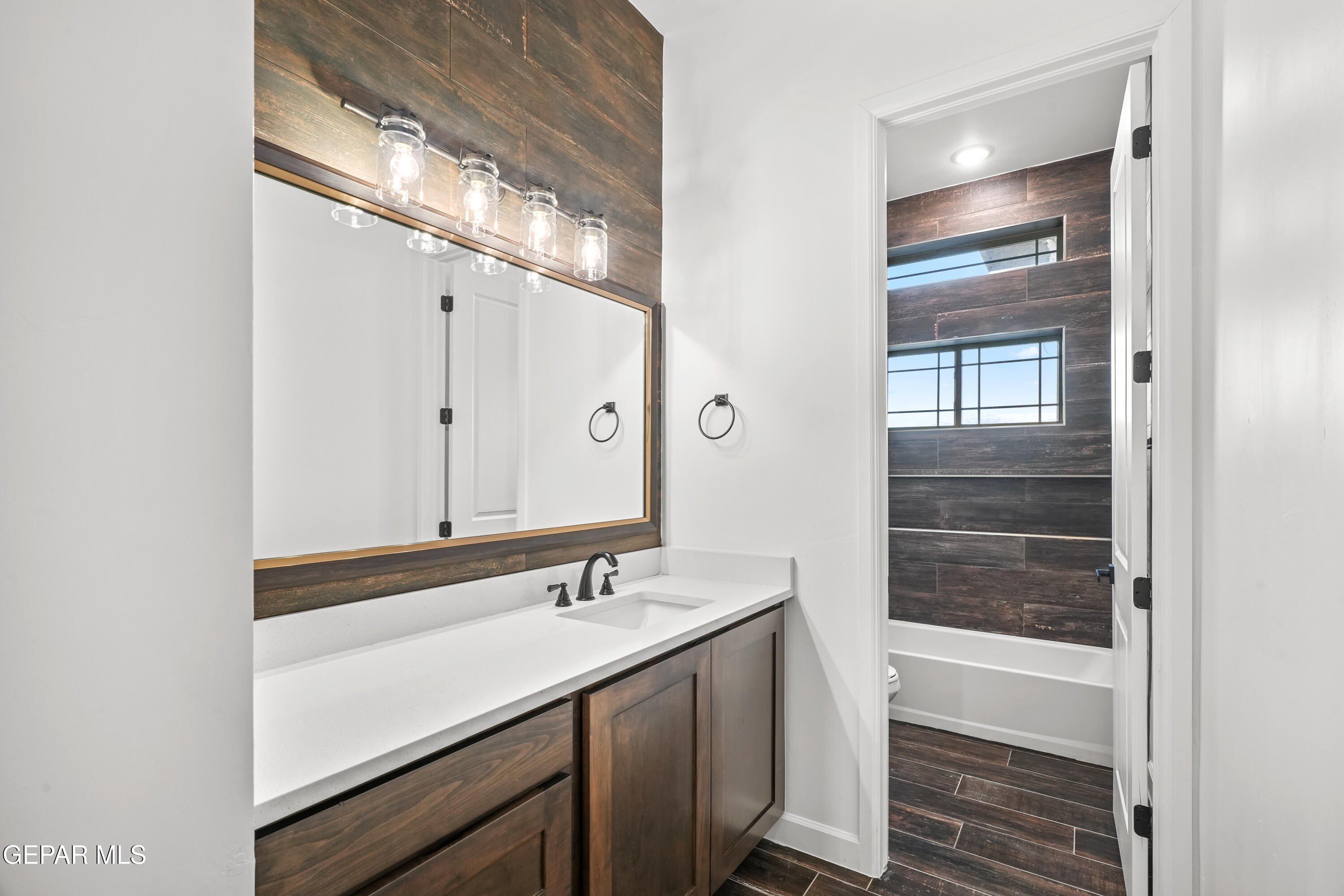 356 Rio De Jazmin Circle. El Paso, TX 79932