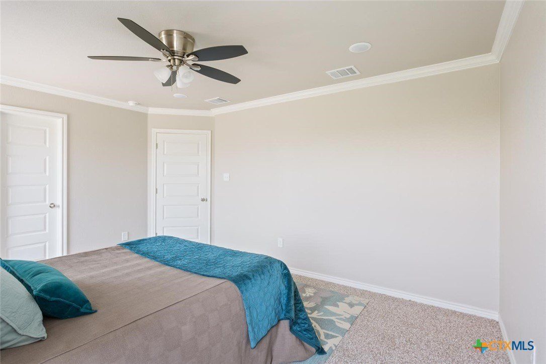 1102 Nacogdoches Drive. Temple, TX 76501