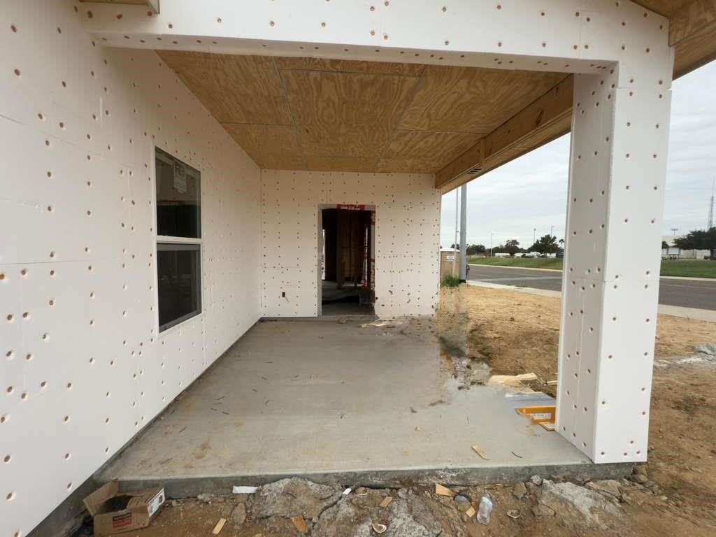 5501 Eva Ct. Laredo, TX 78046