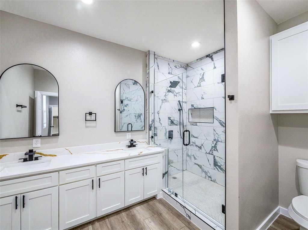 1061 Zmolek Road. Ennis, TX 75119