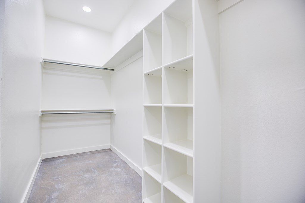 21 W 20Th St. San Angelo, TX 76903