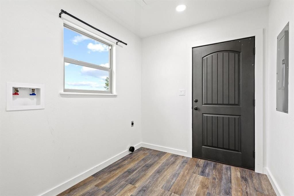 293 Private Road 36008. Honey Grove, TX 75446