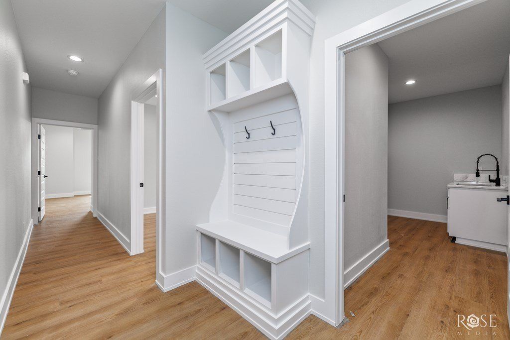 2734 Oak Hills Trail. San Angelo, TX 76904