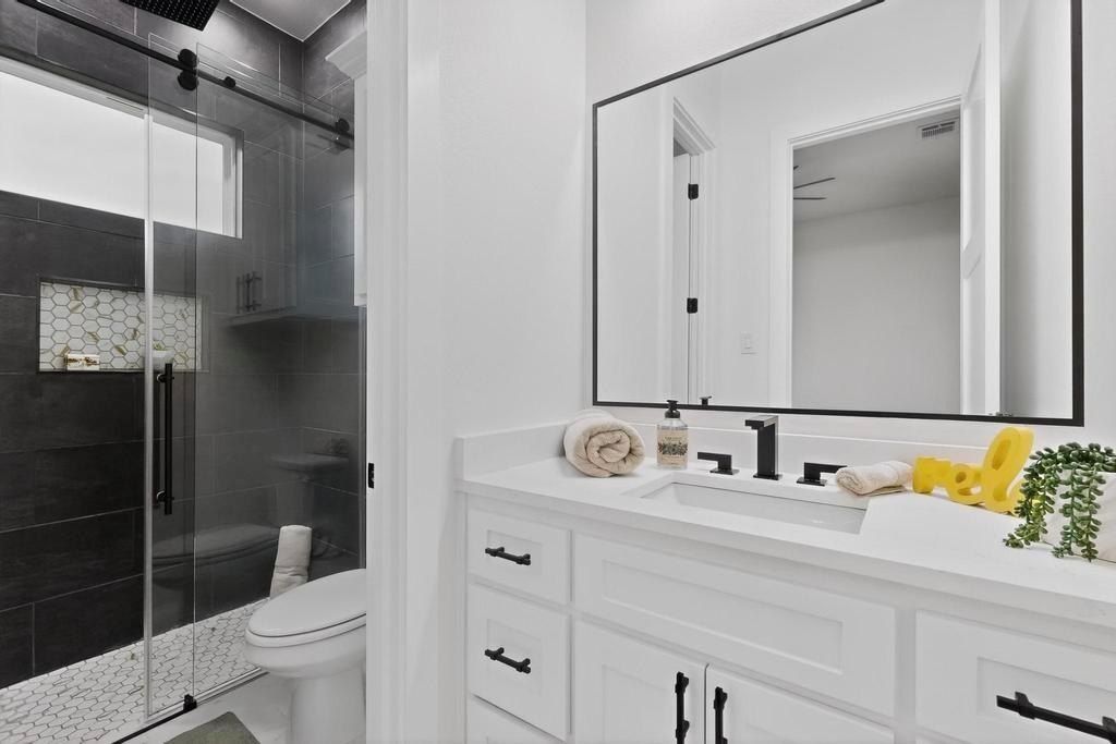 9100 County Road 669. Blue Ridge, TX 75424