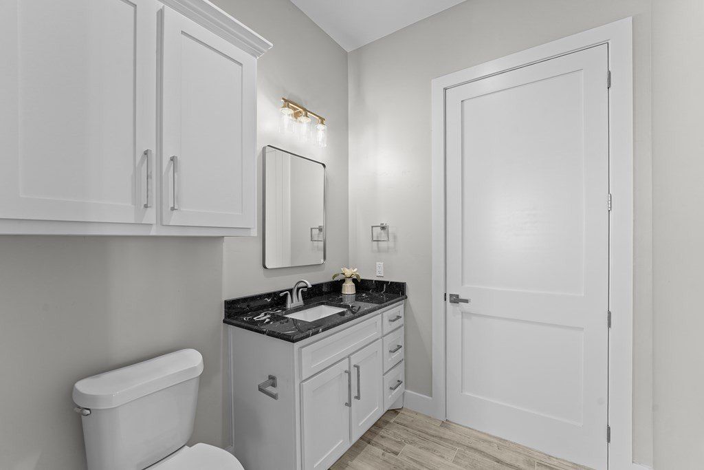 13801 E County Rd 113. Midland, TX 79706