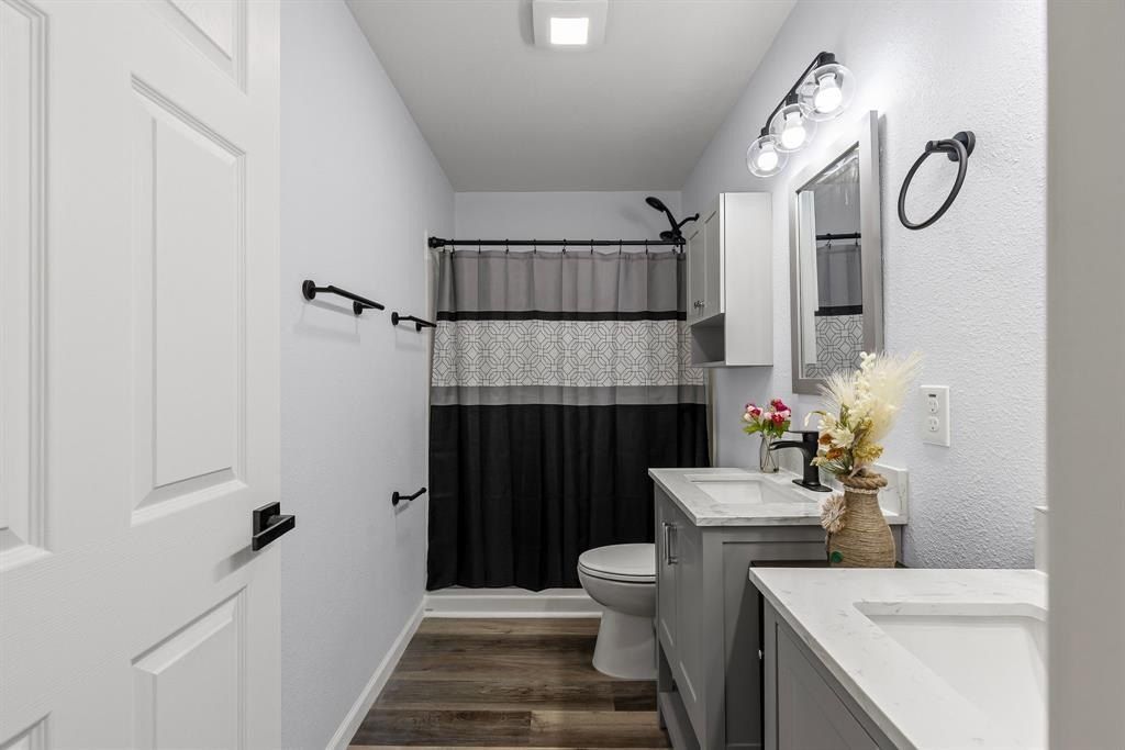 749 E Marshall Avenue. Cooper, TX 75432