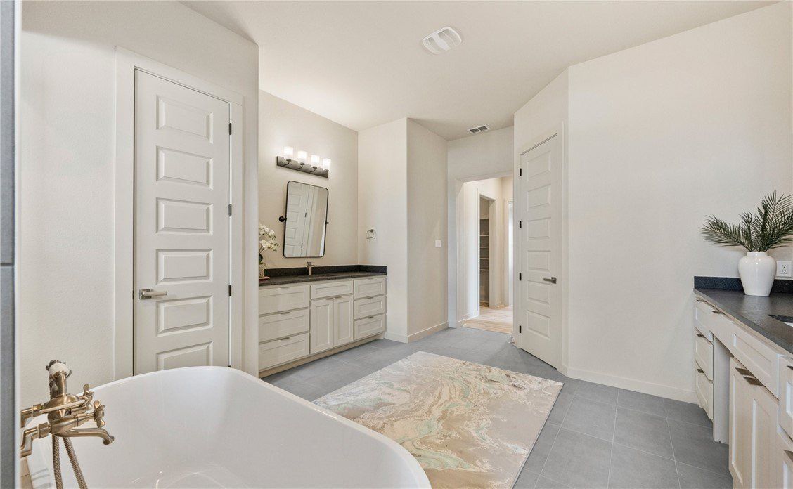 1526 Mariposa Ranch Drive. Corpus Christi, TX 78415