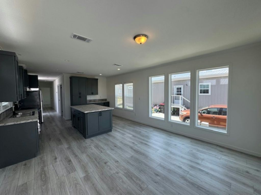 18 Secluded Ranch Bend. Willis, TX 77318