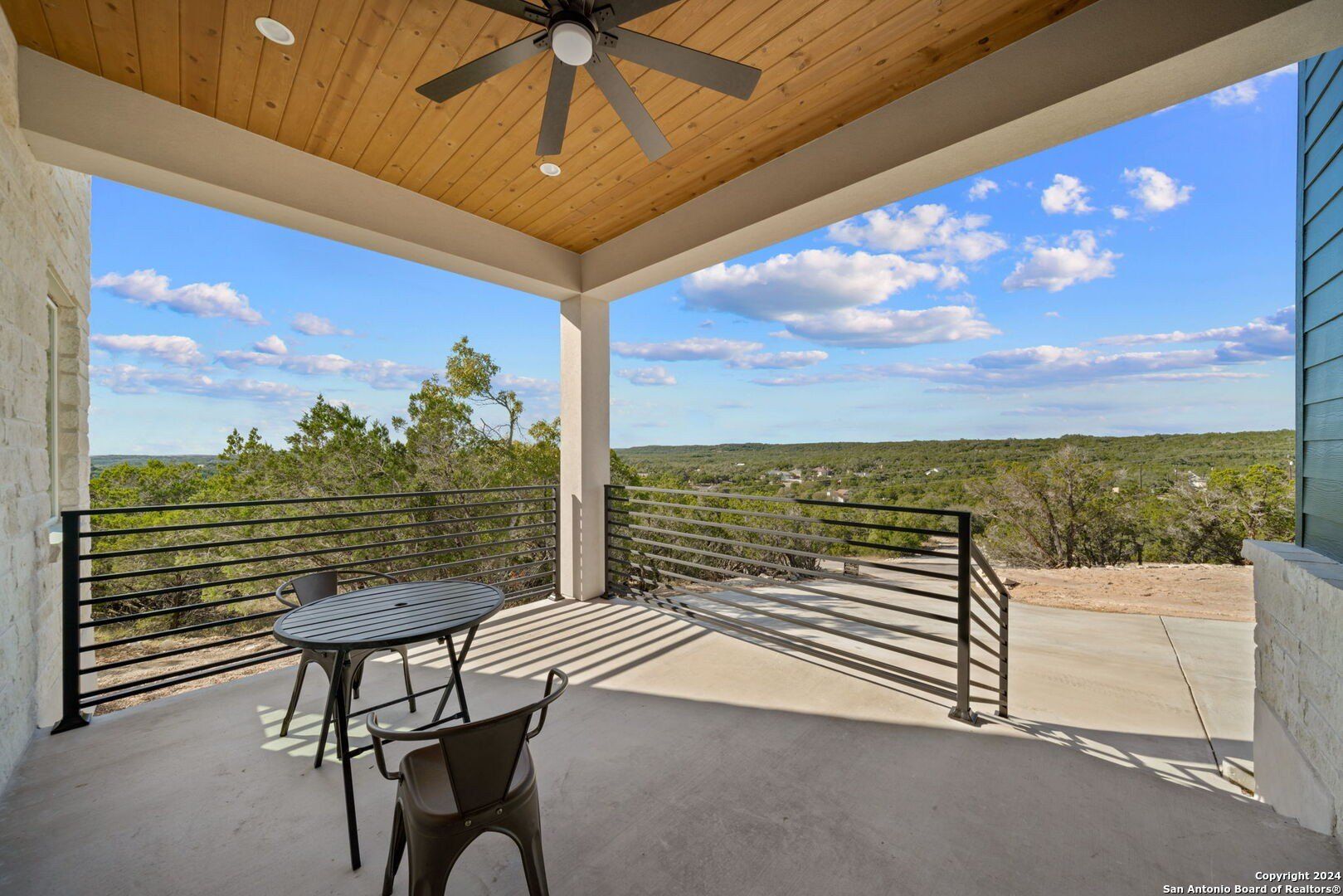 2920 Rocky Ridge Loop. Canyon Lake, TX 78133